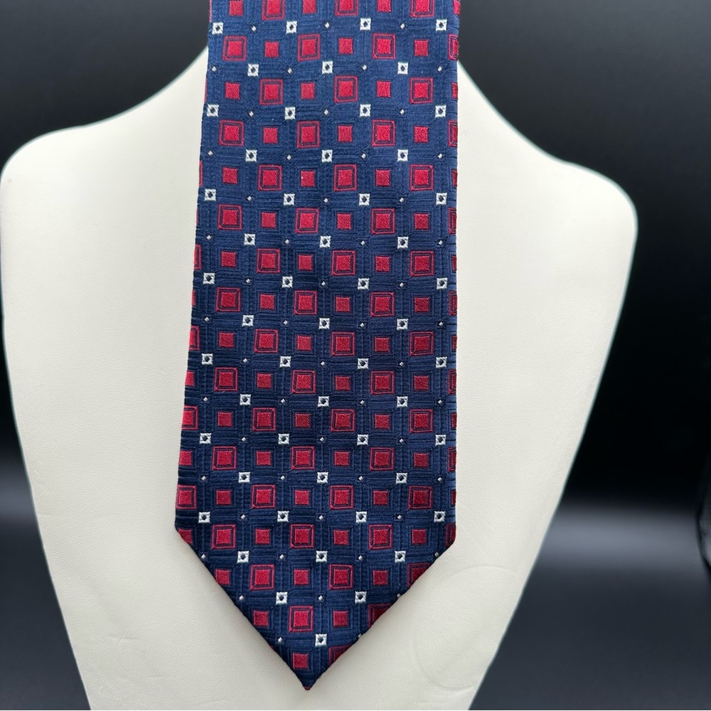 Club Room Navy & Red Geometric 100% Silk Tie – Square Pattern, NWT